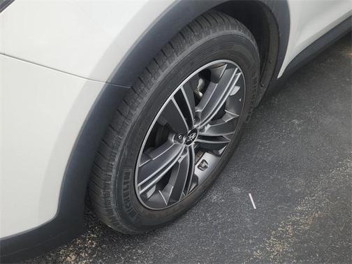 2015 Hyundai SANTA FE GLS