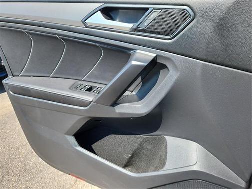 2023 Volkswagen Tiguan 2.0T SE 4MOTION