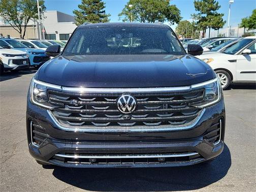 2026 Volkswagen Atlas Cross Sport 2.0T SEL Premium