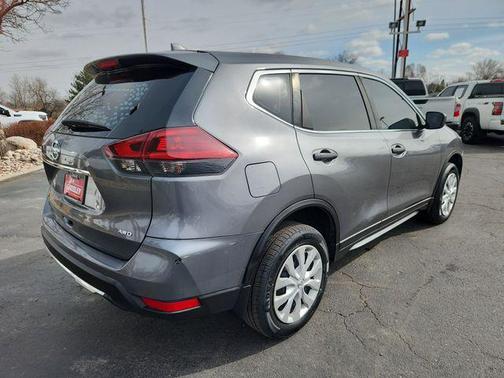 2019 Nissan Rogue S