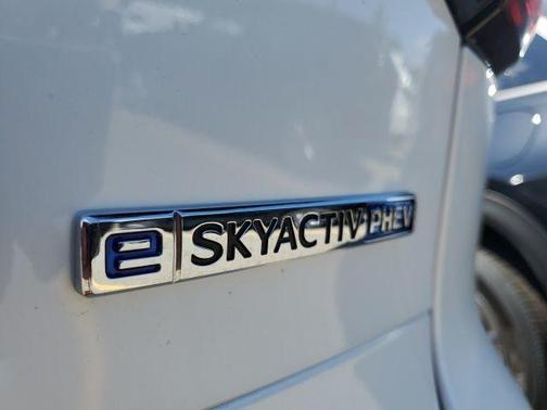 2025 Mazda CX-90 PHEV Preferred Package