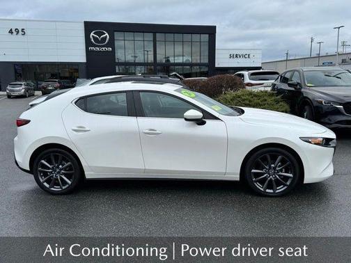 2024 Mazda Mazda3 FWD w/Preferred Package