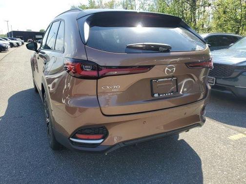 2025 Mazda CX-70 PHEV Premium Package