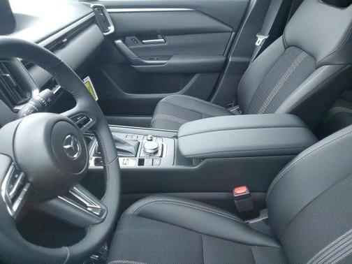 2025 Mazda CX-50 Hybrid Preferred Package