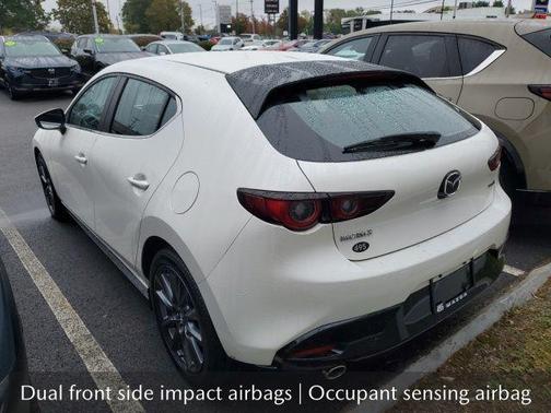 2024 Mazda Mazda3 FWD w/Preferred Package