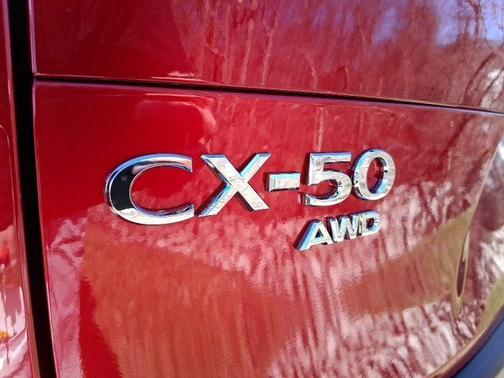 Soul Red Crystal Metallic 2026 Mazda CX-50 2.5 S PREMIUM