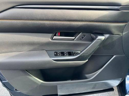 2026 Mazda CX-50 Premium