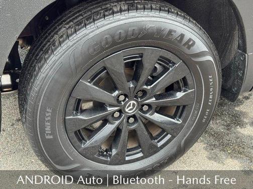 2025 Mazda CX-50 Premium Package