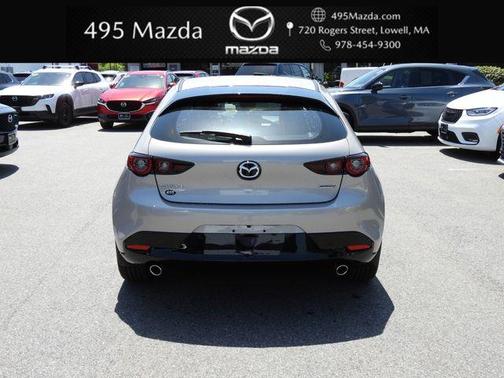 Platinum 2025 Mazda Mazda3 FWD w/Preferred Package