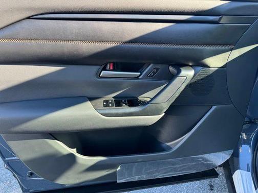 2026 Mazda CX-50 Premium