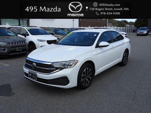 Pure White 2023 Volkswagen Jetta 1.5T S