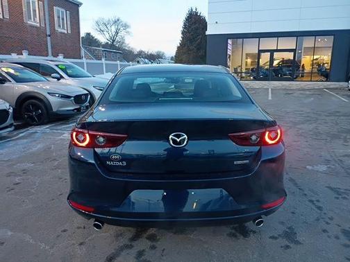 2025 Mazda Mazda3 FWD w/Select Package