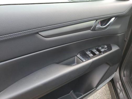 2025 Mazda CX-5 Preferred