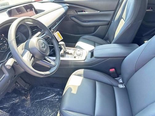 2025 Mazda CX-30 Select