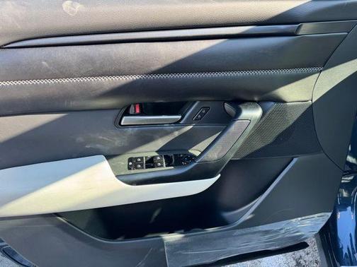 2026 Mazda CX-50 Premium