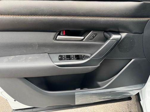 2026 Mazda CX-50 Premium