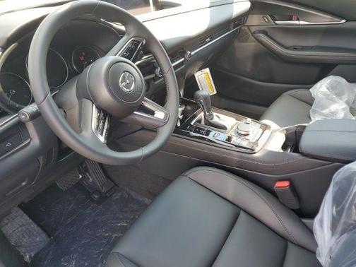 2025 Mazda CX-30 Select