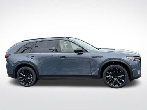 2026 Mazda CX-90 Premium