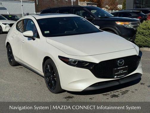 2023 Mazda Mazda3 FWD w/Premium Package