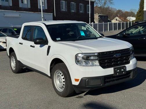 2024 Ford Maverick XL