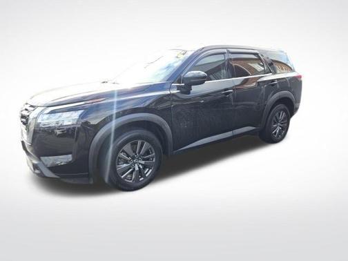 2022 Nissan Pathfinder S
