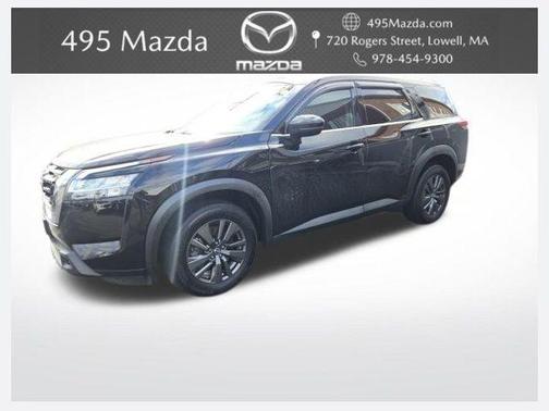 2022 Nissan Pathfinder S