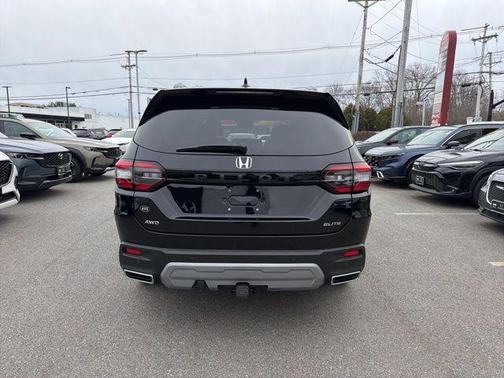 2025 Honda Pilot Elite