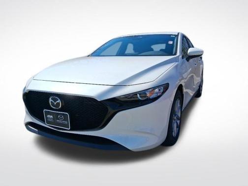 Snowflake White Pearl 2026 Mazda Mazda3 2.5 S