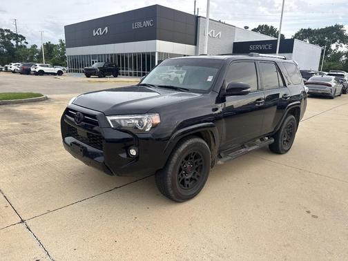 Midnight Black Metallic 2022 Toyota 4Runner SR5 Premium
