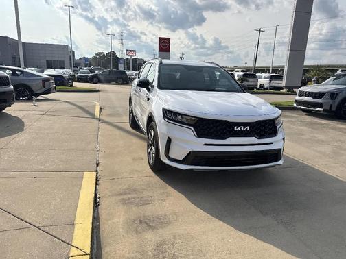 2023 Kia Sorento S