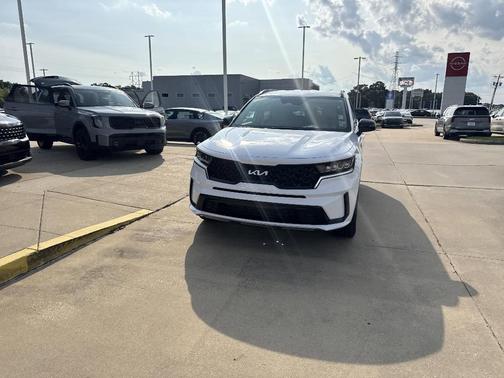 2023 Kia Sorento S