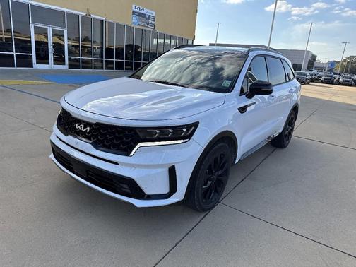 2023 Kia Sorento SX