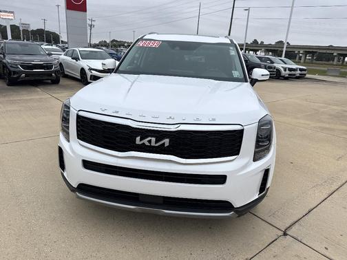 2022 Kia Telluride S