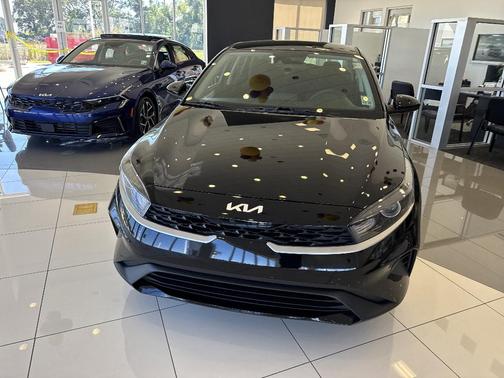 2024 Kia Forte LX