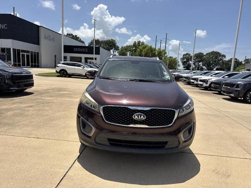 Dark Cherry 2016 Kia Sorento LX