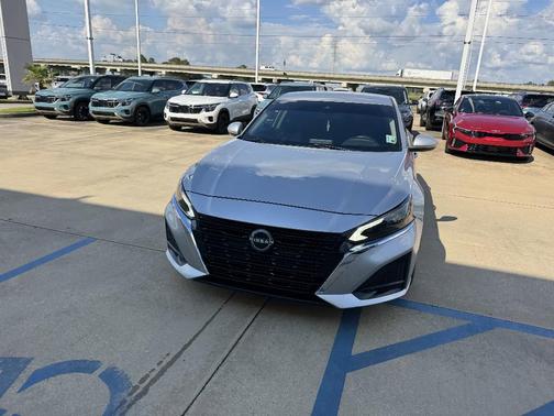 2023 Nissan Altima 2.5 S