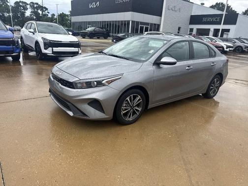 Steel Gray 2024 Kia Forte LXS