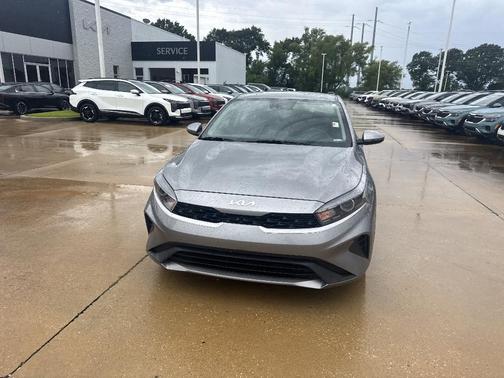 Steel Gray 2024 Kia Forte LXS