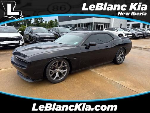 Pitch Black Clearcoat 2015 Dodge Challenger R/T