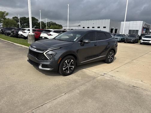 Gravity Gray 2024 Kia Sportage EX