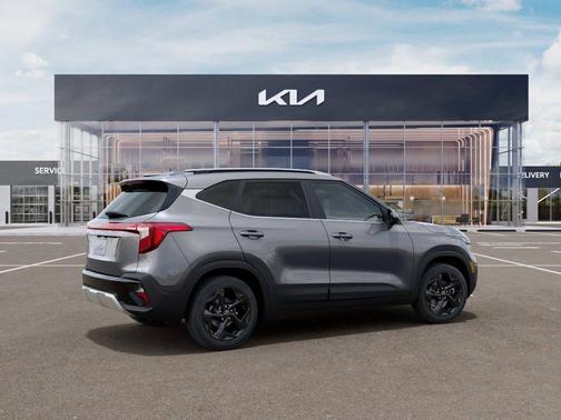 Steel Gray 2026 Kia Seltos EX