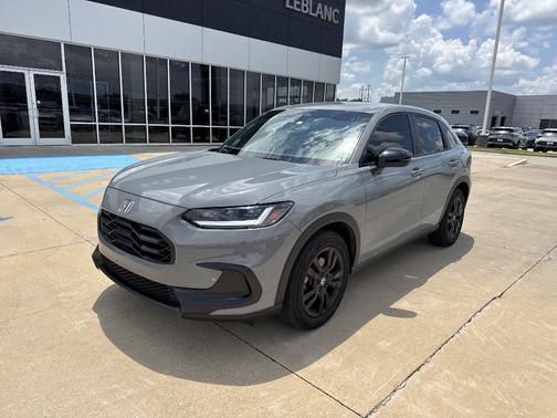 Urban Gray Pearl 2026 Honda HR-V Sport