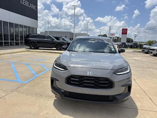 Urban Gray Pearl 2026 Honda HR-V Sport
