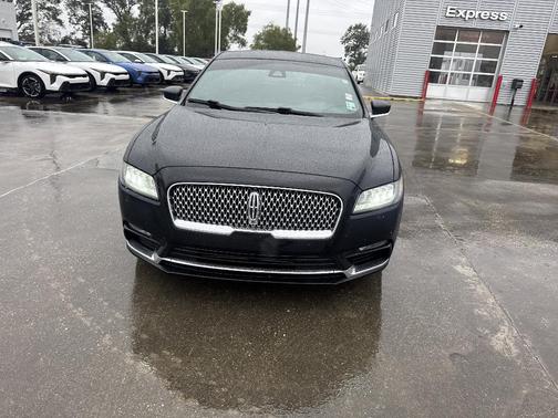 2017 Lincoln Continental Reserve