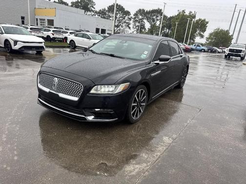2017 Lincoln Continental Reserve