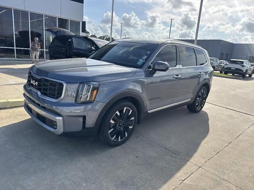 Everlasting Silver 2024 Kia Telluride SX