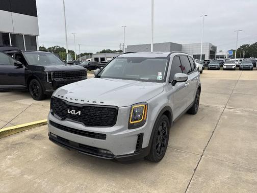 Wolf Gray 2022 Kia Telluride SX