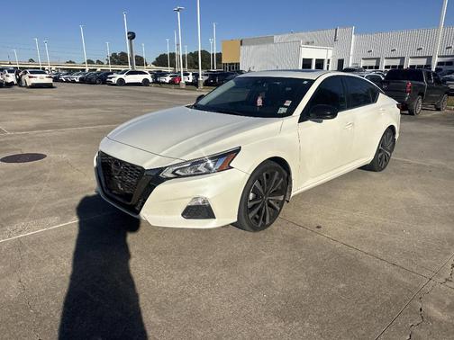 2020 Nissan Altima 2.5 SR