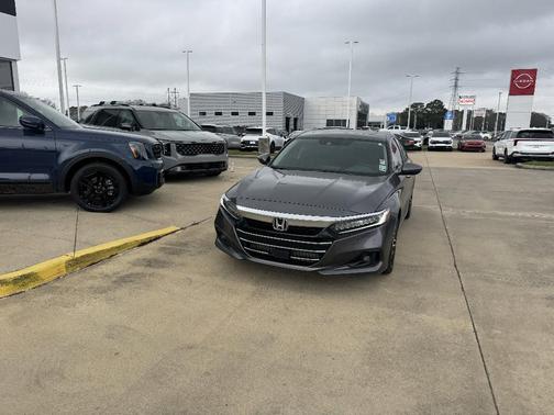 2022 Honda Accord Touring 2.0T