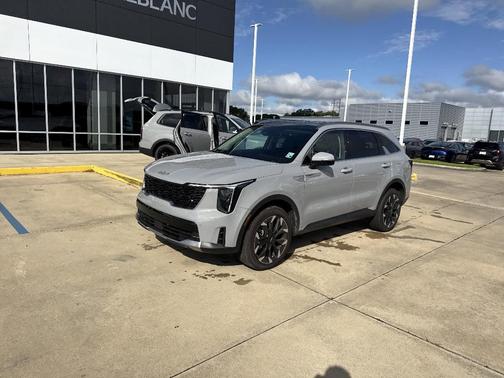 2025 Kia Sorento EX